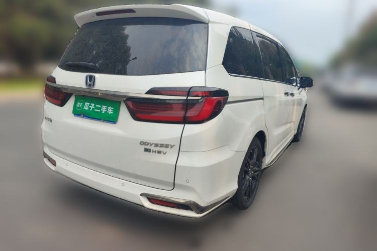 Used Honda Odyssey 2022 2.0L eHEV Sharp Supreme Edition Rear Right 45 Deg