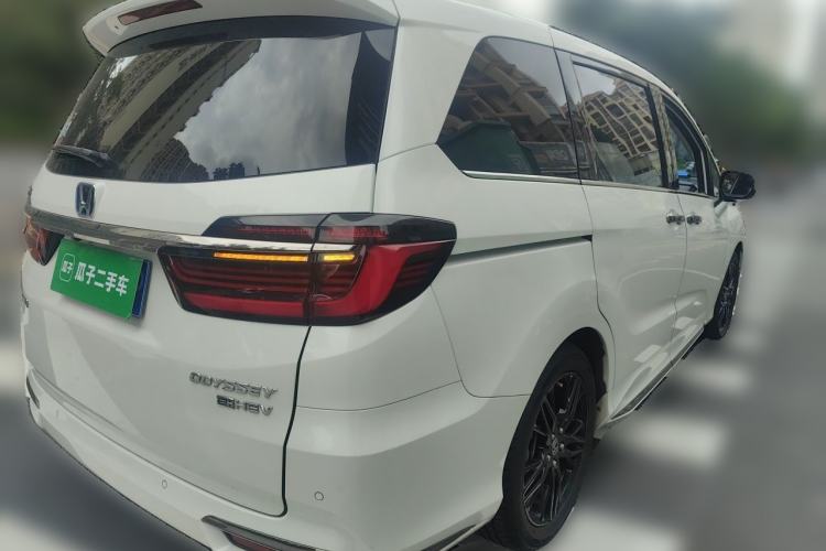 Used Honda Odyssey 2022 2.0L eHEV Sharp·Luxury Edition Rear Right 45 Deg
