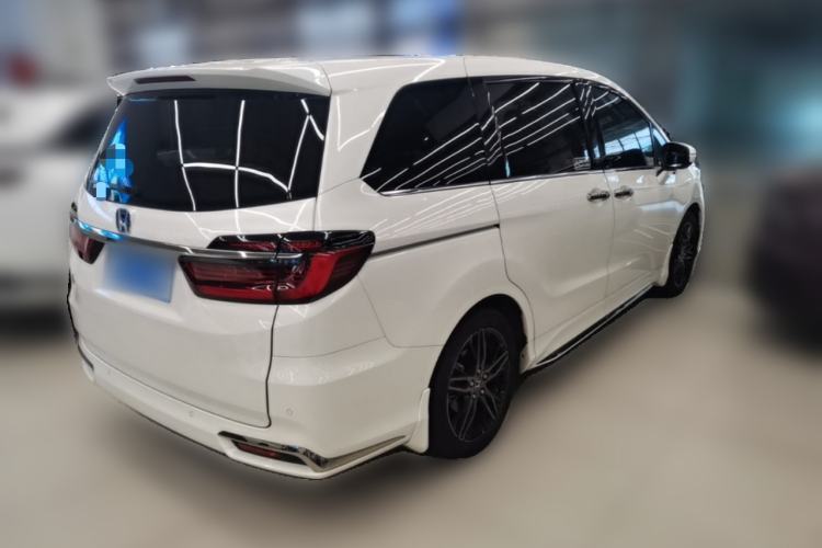 Used Honda Odyssey 2022 2.0L eHEV Sharp·Luxury Edition Rear Right 45 Deg