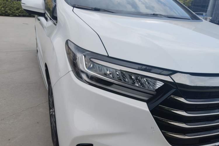 Used Honda Odyssey 2022 2.0L eHEV Sharp Enjoyment Edition Right Front Headlight