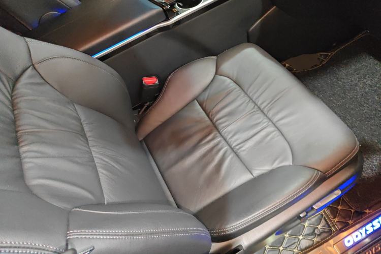 Used Honda Odyssey 2022 2.0L eHEV Sharp·Luxury Edition Right Front Seat