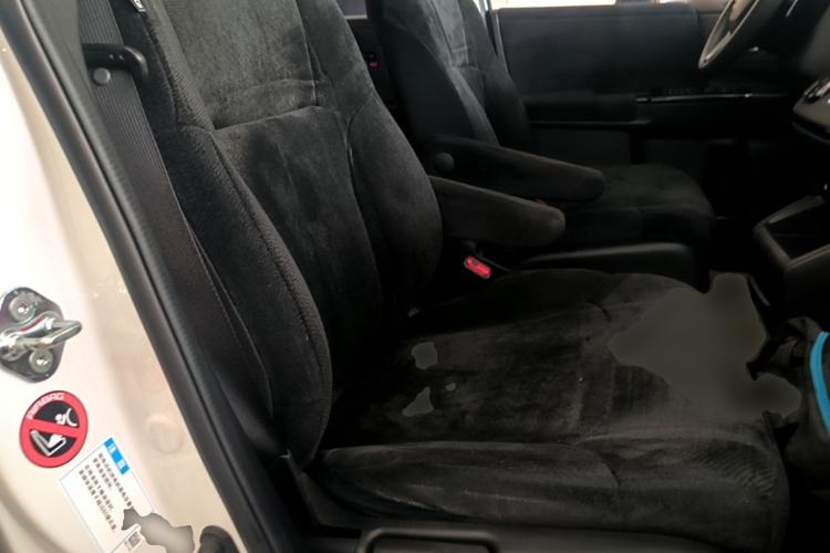 Used Honda Odyssey 2022 2.0L eHEV Sharp Enjoyment Edition Right Front Seat