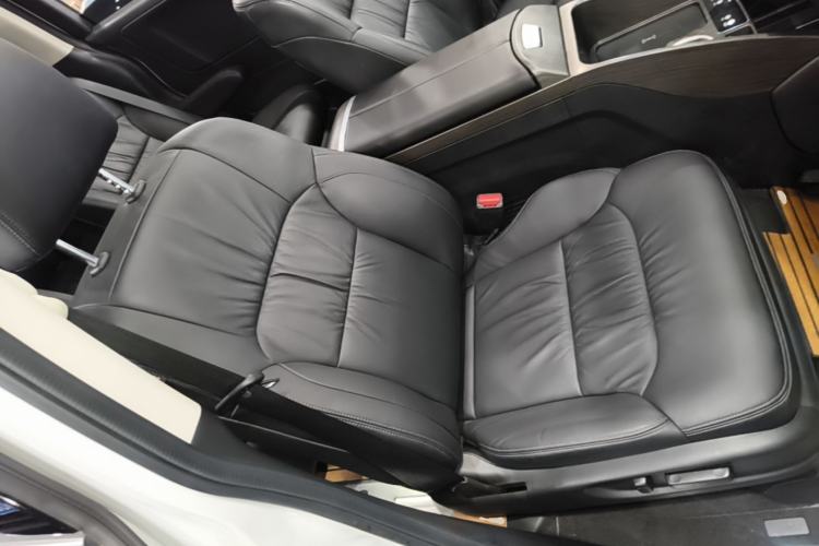 Used Honda Odyssey 2022 2.0L eHEV Sharp·Luxury Edition Right Front Seat