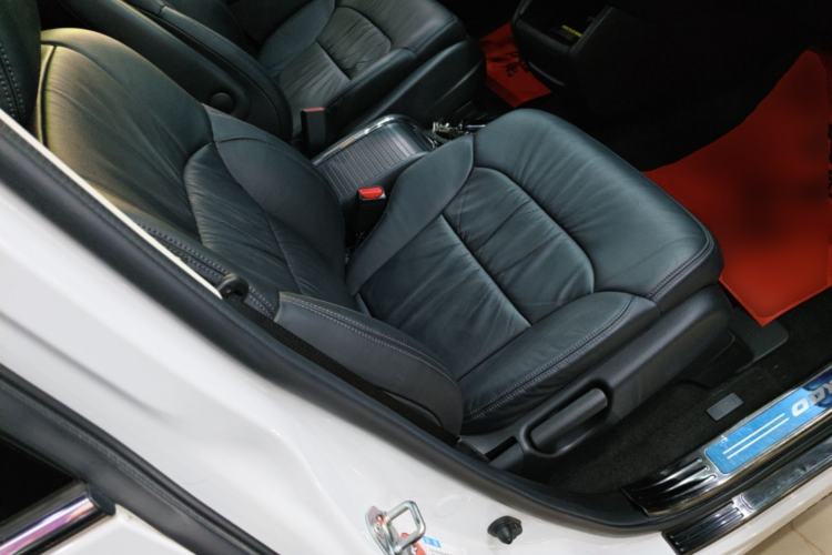 Used Honda Odyssey 2022 2.0L eHEV Sharp Enjoyment Edition Right Front Seat