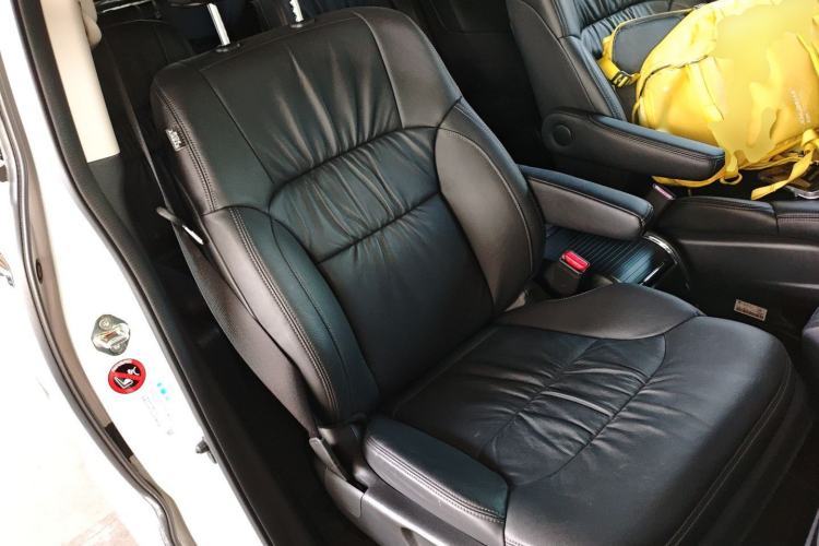 Used Honda Odyssey 2022 2.0L eHEV Sharp·Luxury Edition Right Front Seat