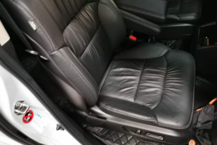 Used Honda Odyssey 2022 2.0L eHEV Sharp Supreme Edition Right Front Seat