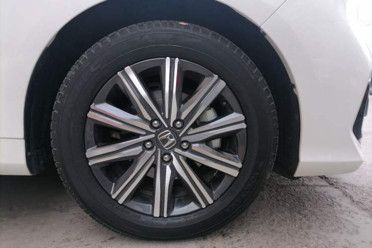 Used Honda Odyssey 2022 2.0L eHEV Sharp Enjoyment Edition Right Front Wheel Hub