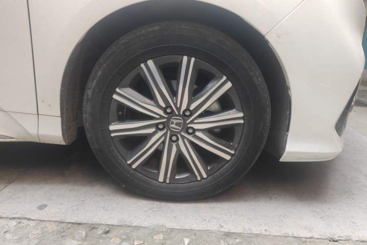 Used Honda Odyssey 2022 2.0L eHEV Sharp Enjoyment Edition Right Front Wheel Hub