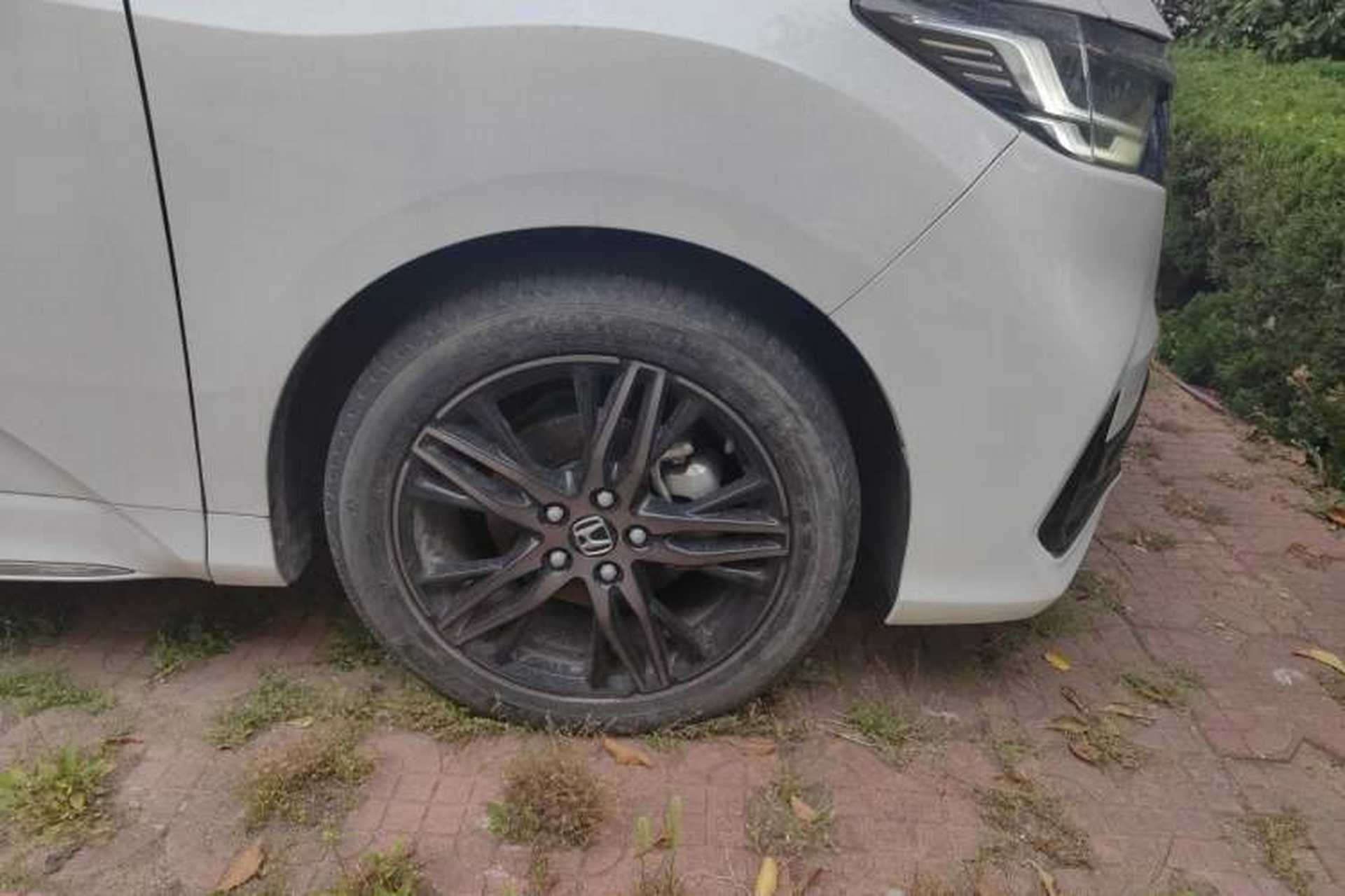 Used Honda Odyssey 2022 2.0L eHEV Sharp·Luxury Edition Right Front Wheel Hub