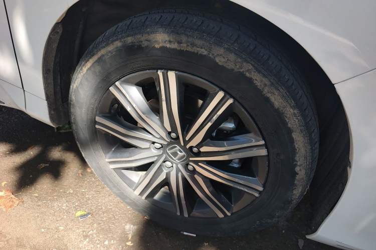 Used Honda Odyssey 2022 2.0L eHEV Sharp Enjoyment Edition Right Front Wheel Hub
