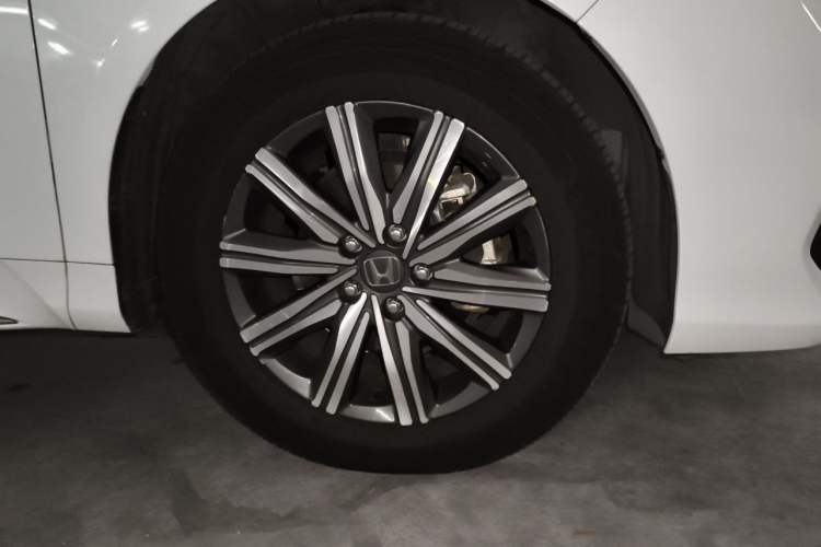 Used Honda Odyssey 2022 2.0L eHEV Sharp Enjoyment Edition Right Front Wheel Hub