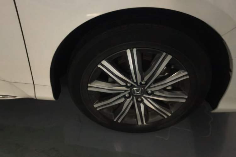 Used Honda Odyssey 2022 2.0L eHEV Sharp Enjoyment Edition Right Front Wheel Hub