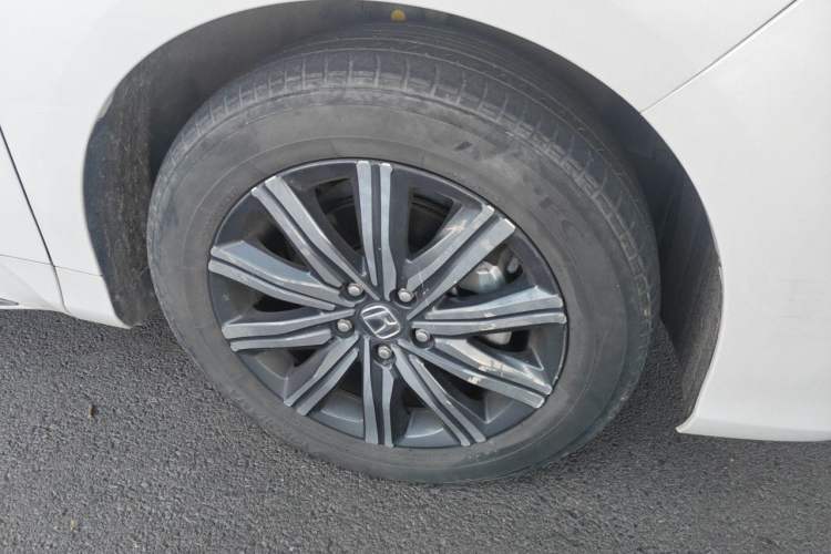 Used Honda Odyssey 2022 2.0L eHEV Sharp Enjoyment Edition Right Front Wheel Hub