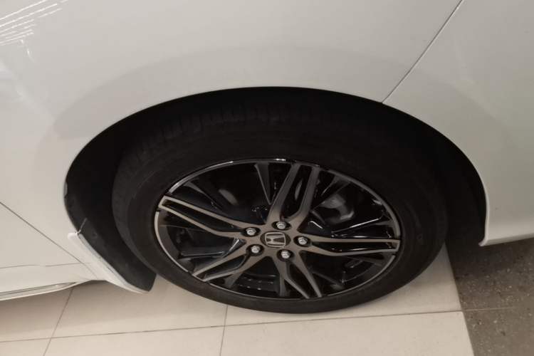 Used Honda Odyssey 2022 2.0L eHEV Sharp·Luxury Edition Right Front Wheel Hub