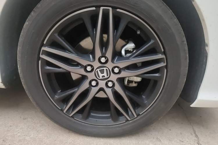 Used Honda Odyssey 2022 2.0L eHEV Sharp·Luxury Edition Right Front Wheel Hub