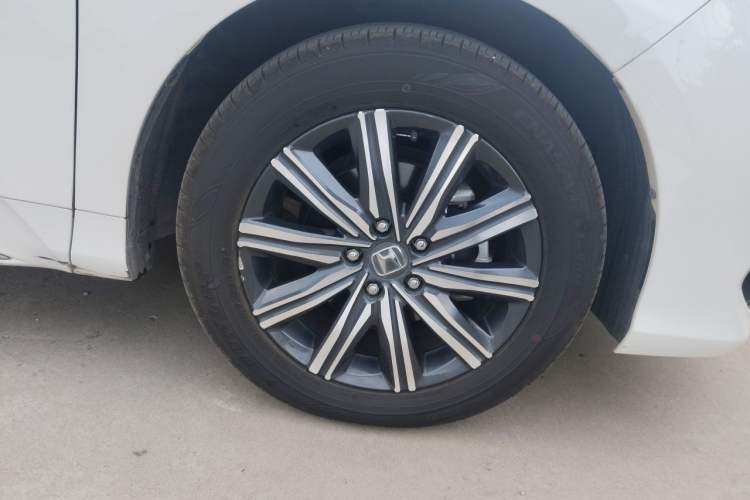 Used Honda Odyssey 2022 2.0L eHEV Sharp Enjoyment Edition Right Front Wheel Hub