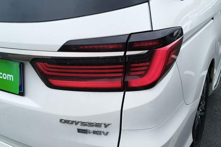 Used Honda Odyssey 2022 2.0L eHEV Sharp·Luxury Edition Right Rear Taillight