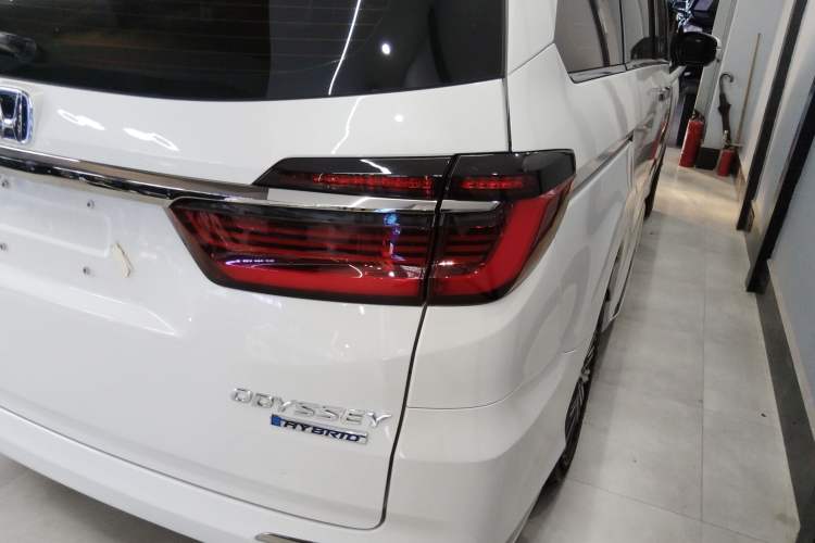 Used Honda Odyssey 2022 2.0L eHEV Sharp Enjoyment Edition Right Rear Taillight