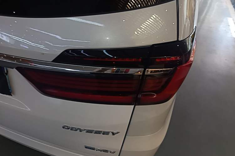 Used Honda Odyssey 2022 2.0L eHEV Sharp·Luxury Edition Right Rear Taillight