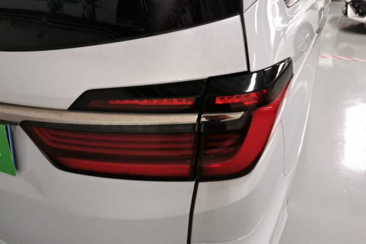Used Honda Odyssey 2022 2.0L eHEV Sharp Supreme Edition Right Rear Taillight
