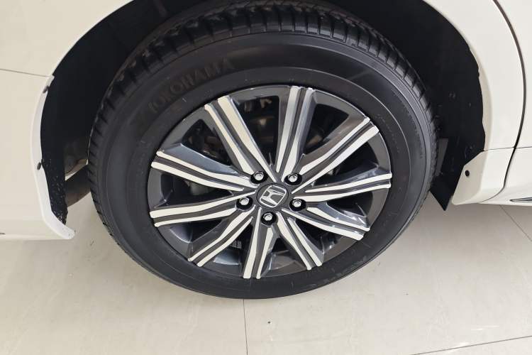 Used Honda Odyssey 2022 2.0L eHEV Sharp Enjoyment Edition Right Rear Wheel Hub