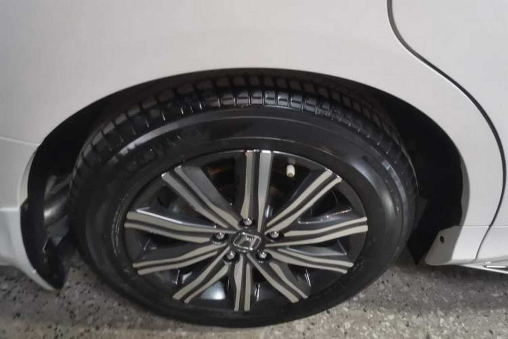 Used Honda Odyssey 2022 2.0L eHEV Sharp Enjoyment Edition Right Rear Wheel Hub