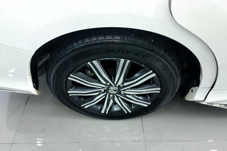 Used Honda Odyssey 2022 2.0L eHEV Sharp Enjoyment Edition Right Rear Wheel Hub