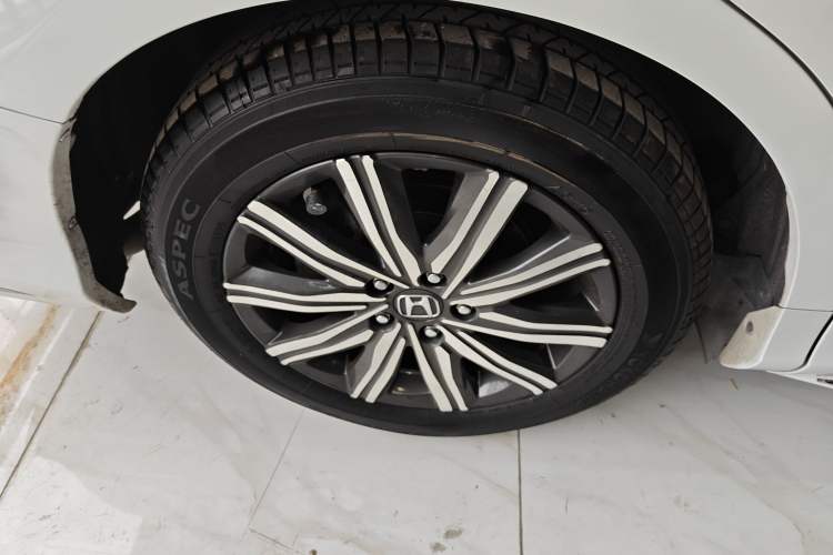 Used Honda Odyssey 2022 2.0L eHEV Sharp Enjoyment Edition Right Rear Wheel Hub