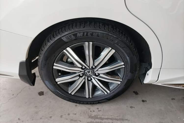 Used Honda Odyssey 2022 2.0L eHEV Sharp Enjoyment Edition Right Rear Wheel Hub