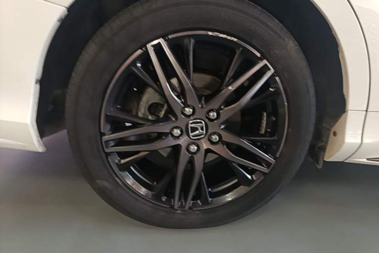 Used Honda Odyssey 2022 2.0L eHEV Sharp·Luxury Edition Right Rear Wheel Hub