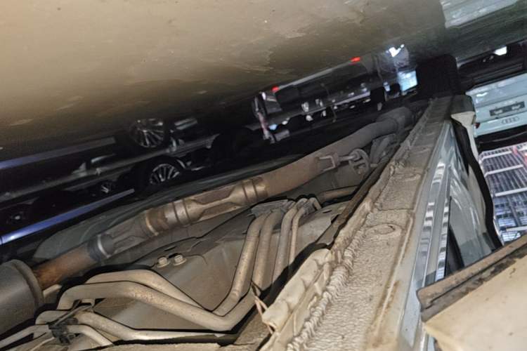 Used Honda Odyssey 2022 2.0L eHEV Sharp Enjoyment Edition Right Side Sill