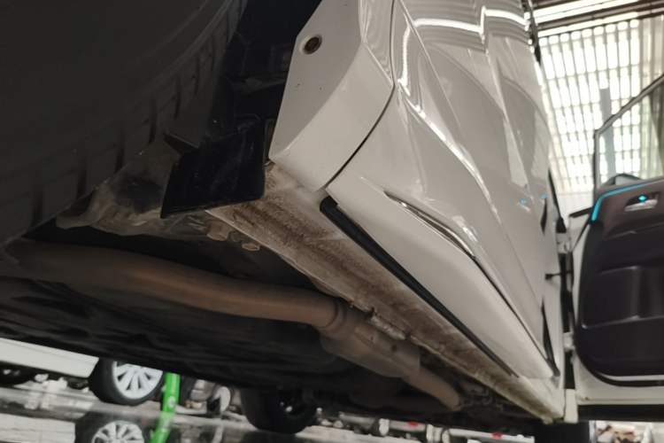 Used Honda Odyssey 2022 2.0L eHEV Sharp Enjoyment Edition Right Side Sill
