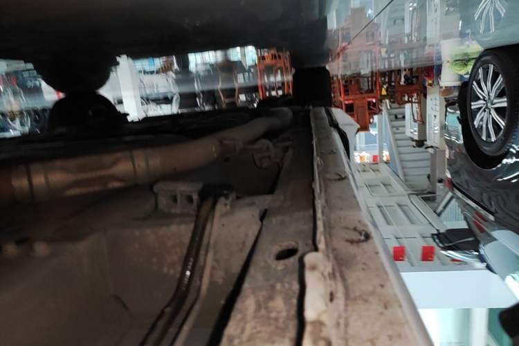 Used Honda Odyssey 2022 2.0L eHEV Sharp Enjoyment Edition Right Side Sill