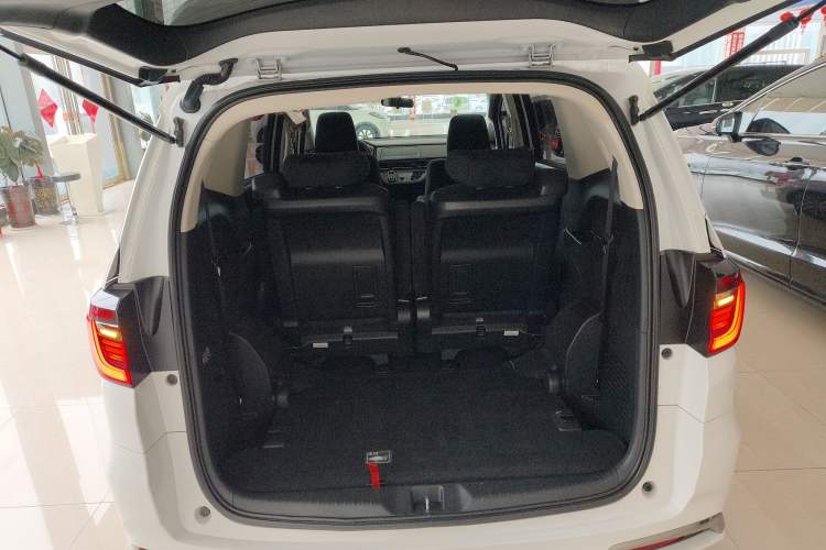 Used Honda Odyssey 2022 2.0L eHEV Sharp Enjoyment Edition Trunk