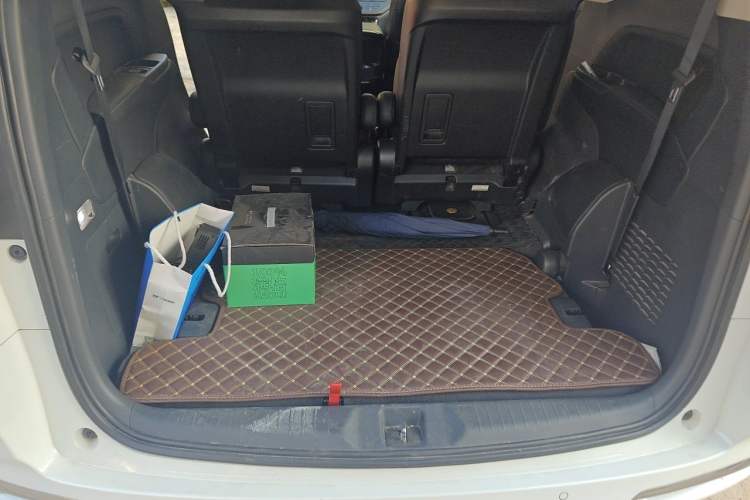 Used Honda Odyssey 2022 2.0L eHEV Sharp Enjoyment Edition Trunk