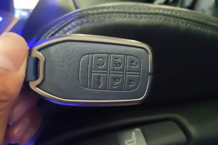 Used Honda Odyssey 2022 2.0L eHEV Sharp Supreme Edition Vehicle Key