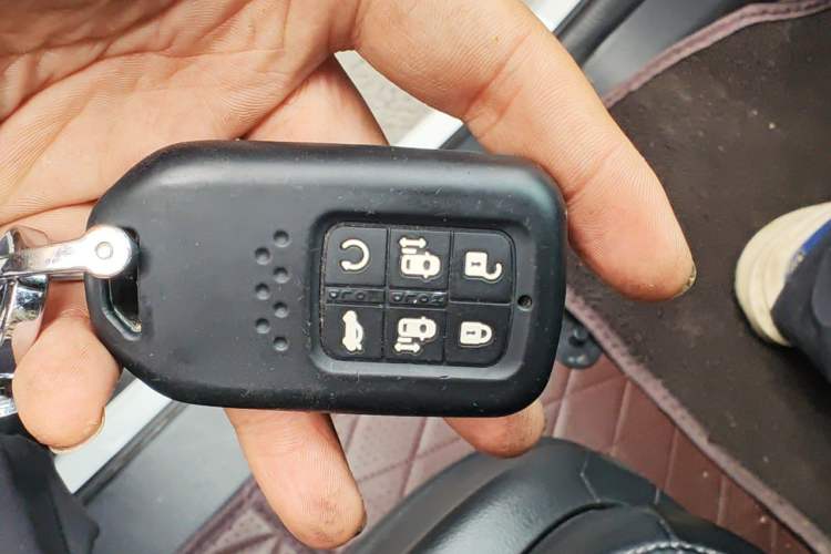 Used Honda Odyssey 2022 2.0L eHEV Sharp Supreme Edition Vehicle Key