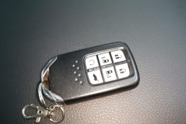 Used Honda Odyssey 2022 2.0L eHEV Sharp Supreme Edition Vehicle Key