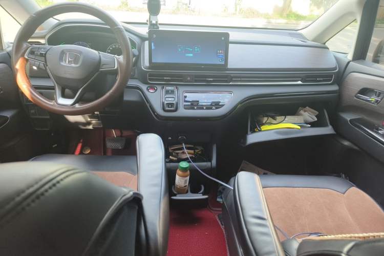 Used Honda Odyssey 2024 2.0L eHEV Sharp & Enjoy Edition Audio And AC Panel