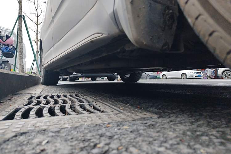 Used Honda Odyssey 2024 2.0L eHEV Sharp – Supreme Edition Chassis Front Right