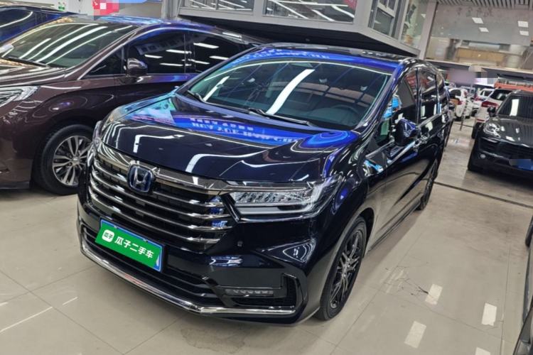 Honda Odyssey 2024 2.0L eHEV Sharp·Luxury Edition