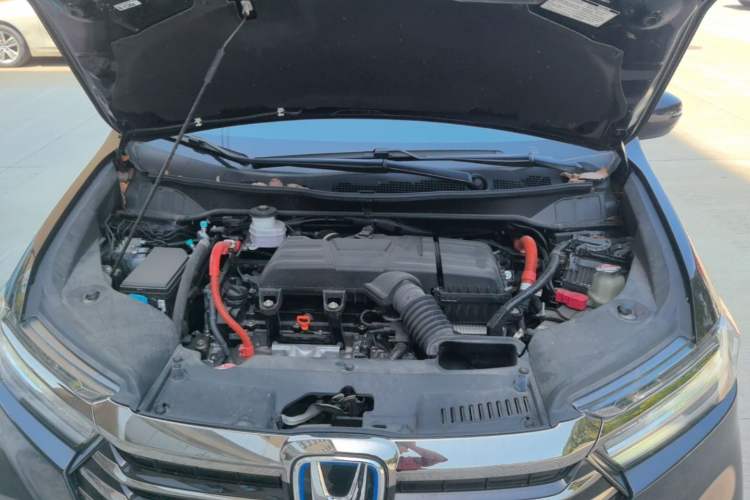 Used Honda Odyssey 2024 2.0L eHEV Sharp & Enjoy Edition Engine Bay