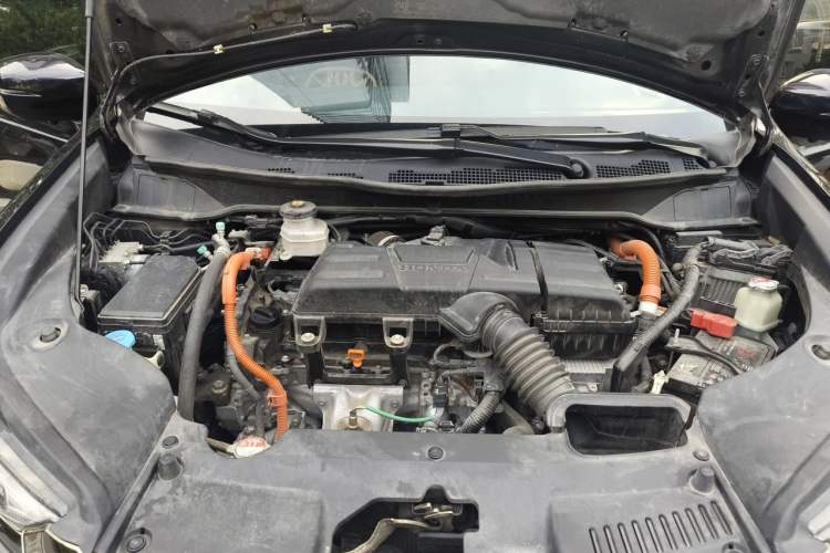 Used Honda Odyssey 2024 2.0L eHEV Sharp & Enjoy Edition Engine Bay