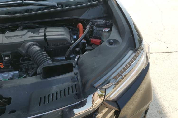 Used Honda Odyssey 2024 2.0L eHEV Sharp & Enjoy Edition Engine Bay Left