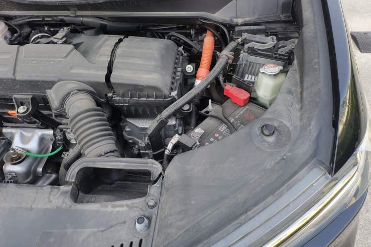 Used Honda Odyssey 2024 2.0L eHEV Sharp & Enjoy Edition Engine Bay Left