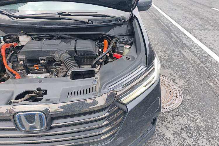 Used Honda Odyssey 2024 2.0L eHEV Sharp – Supreme Edition Engine Bay Left