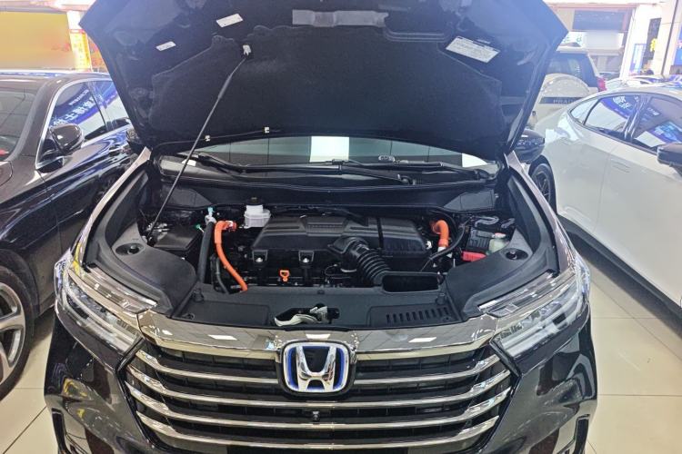 Used Honda Odyssey 2024 2.0L eHEV Sharp & Enjoy Edition Engine Bay