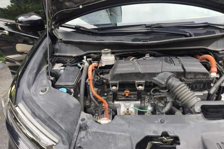 Used Honda Odyssey 2024 2.0L eHEV Sharp & Enjoy Edition Engine Bay Right