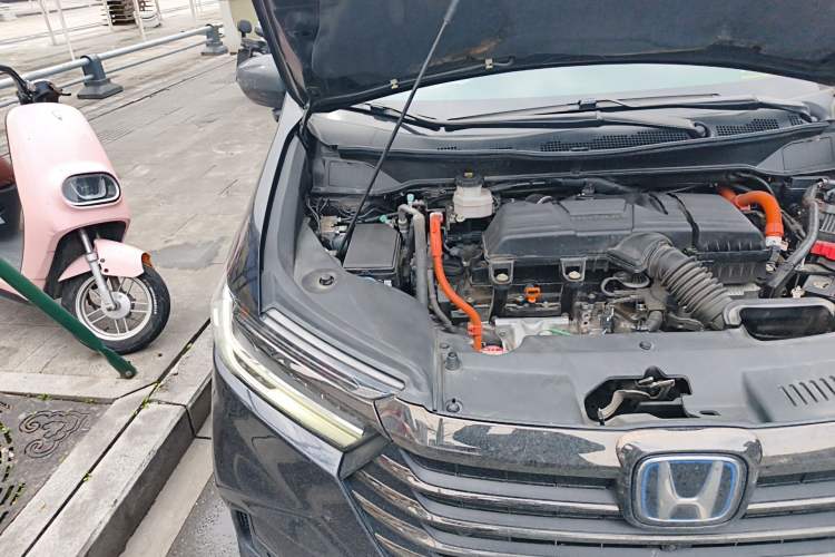 Used Honda Odyssey 2024 2.0L eHEV Sharp – Supreme Edition Engine Bay Right