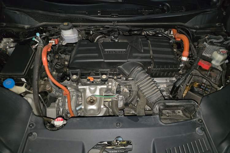 Used Honda Odyssey 2024 2.0L eHEV Sharp & Enjoy Edition Engine Bay